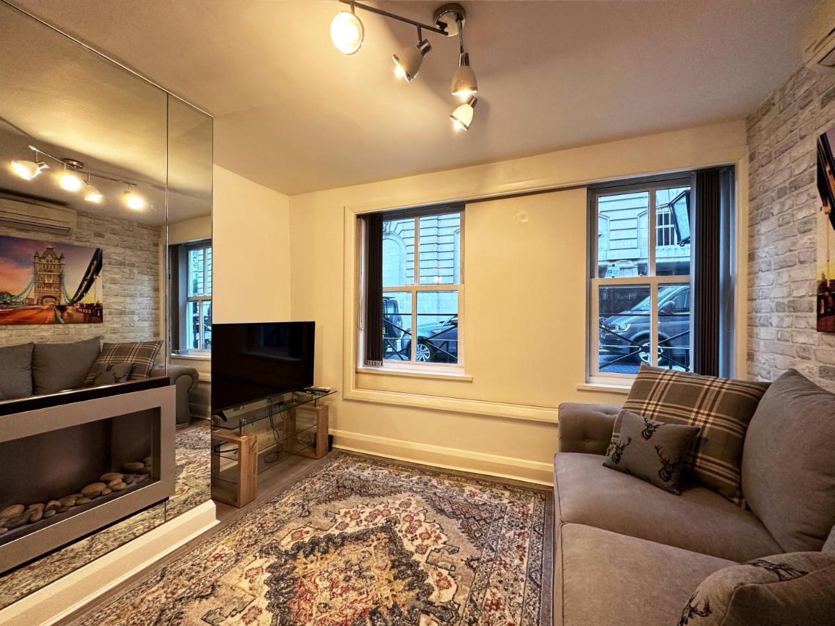 Apartment Chic In Mayfair