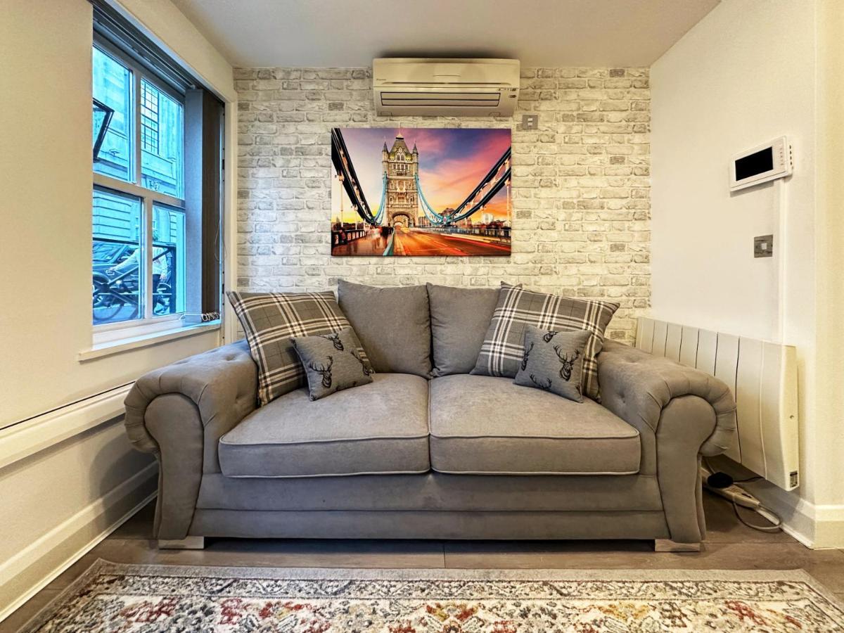 Apartment Chic In Mayfair London